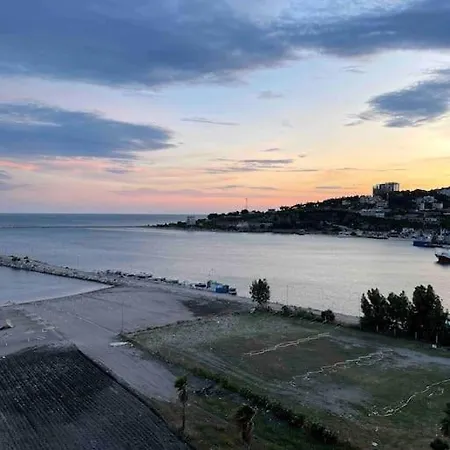 Blue Sea Paradise *